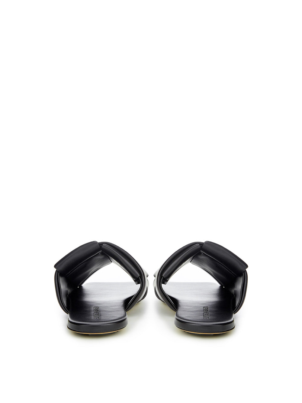 Bottega Veneta Elegant Black Leather Maxi Intreccio Mule