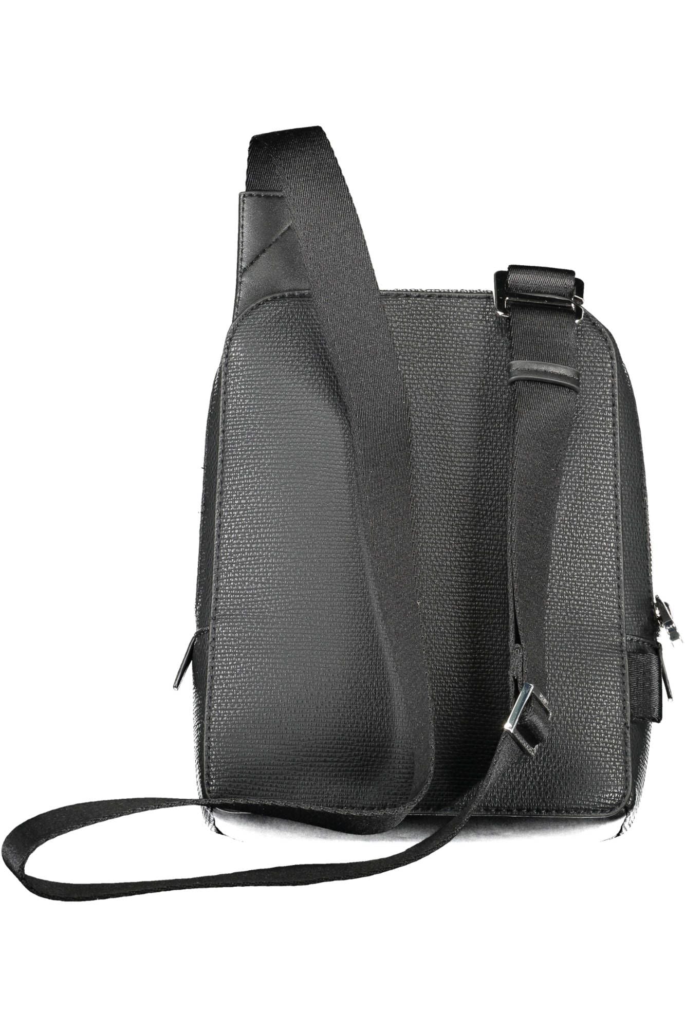 Calvin Klein Sleek Black Shoulder Bag with Contrasting Details