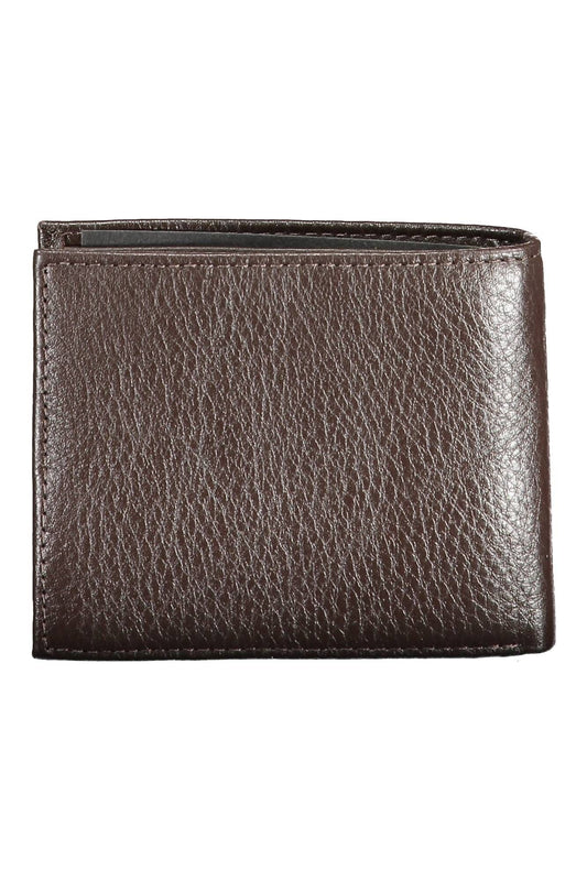 Tommy Hilfiger Elegant Brown Leather Bifold Wallet