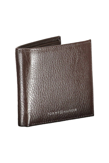 Tommy Hilfiger Elegant Brown Leather Bifold Wallet