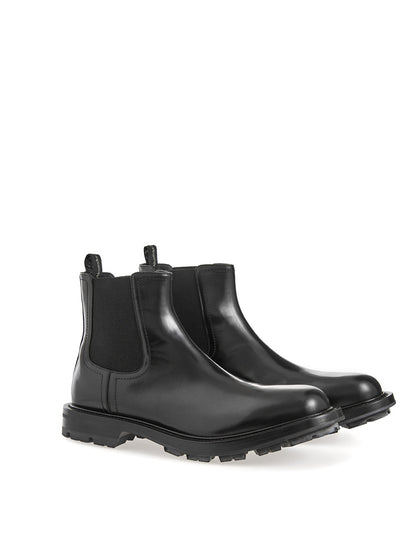 Alexander McQueen Elegant Leather Chelsea Boots in Black