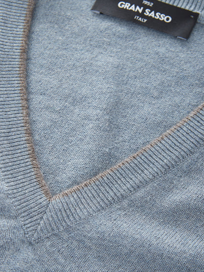 Gran Sasso Elegant Grey Cashmere V-Neck Sweater