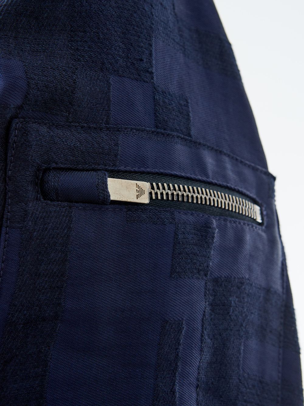 Emporio Armani Elegant Blue Geometric Linen Sweatshirt