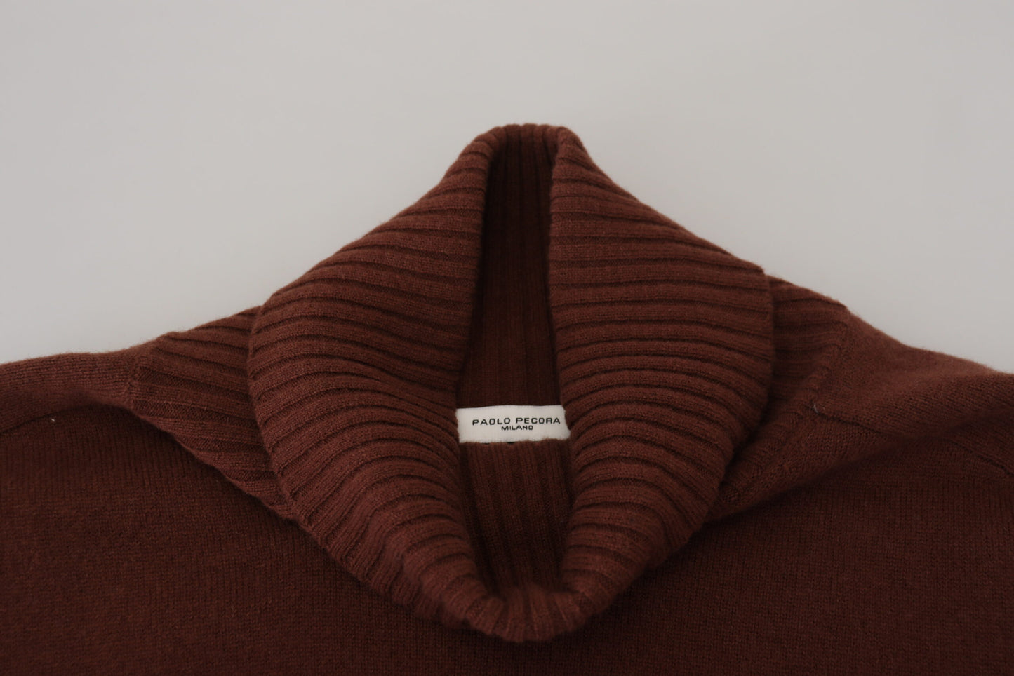 Paolo Pecora Milano Elegant Burgundy Wool Turtleneck Sweater