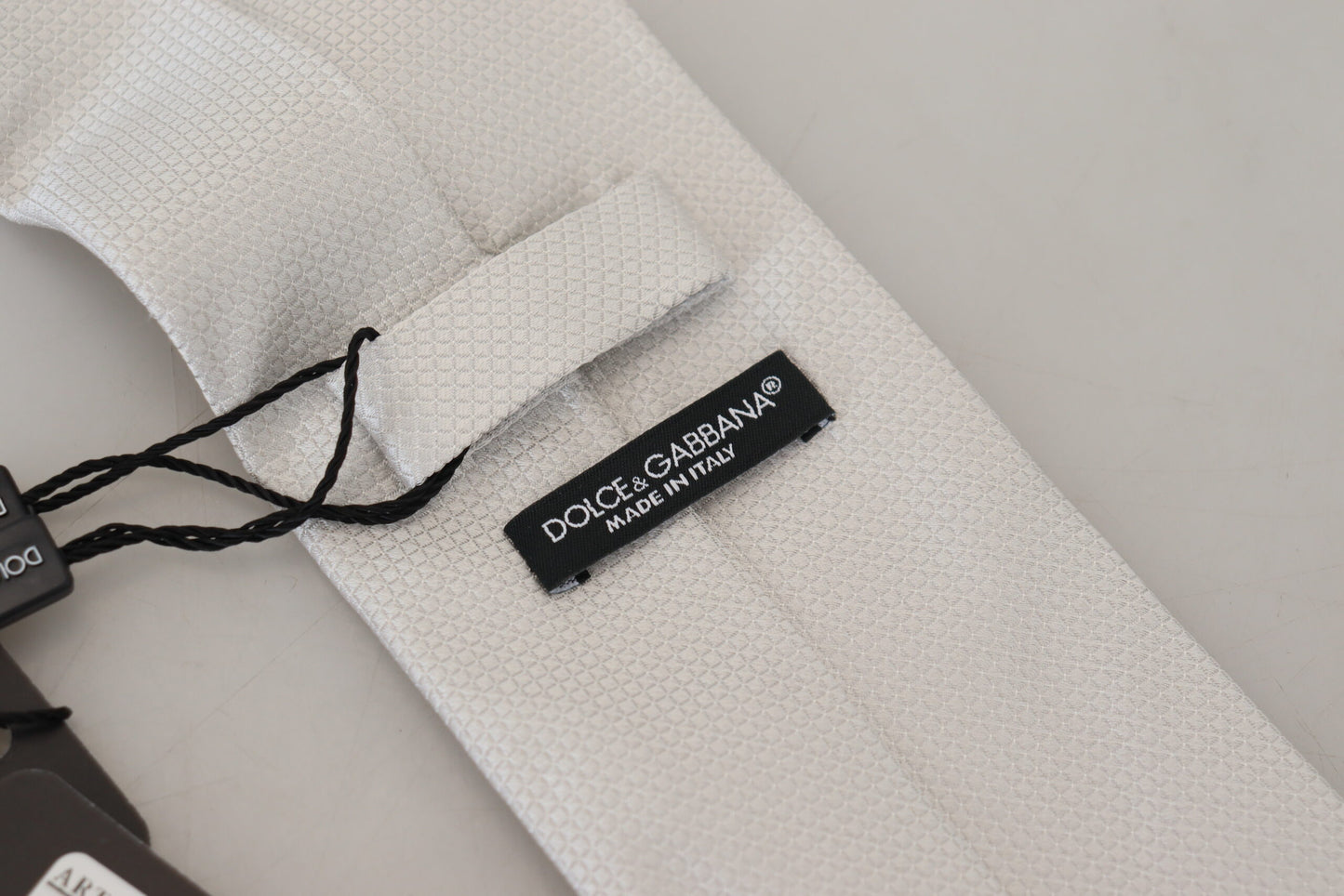 Dolce & Gabbana Elegant Off White Silk Tie