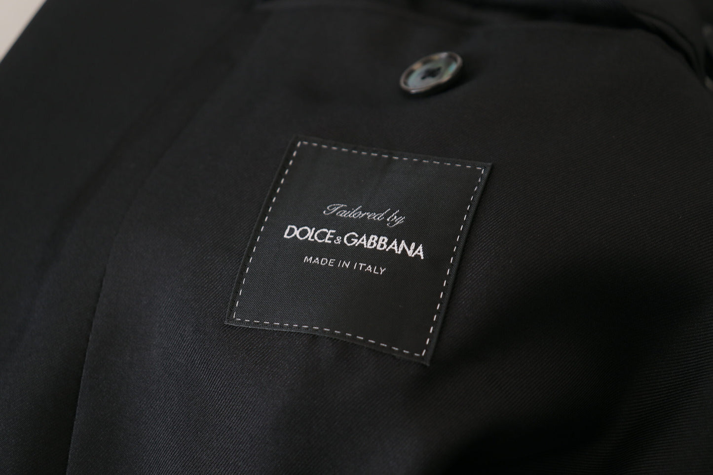 Dolce & Gabbana Elegant Silk-Lined Robe Jacket