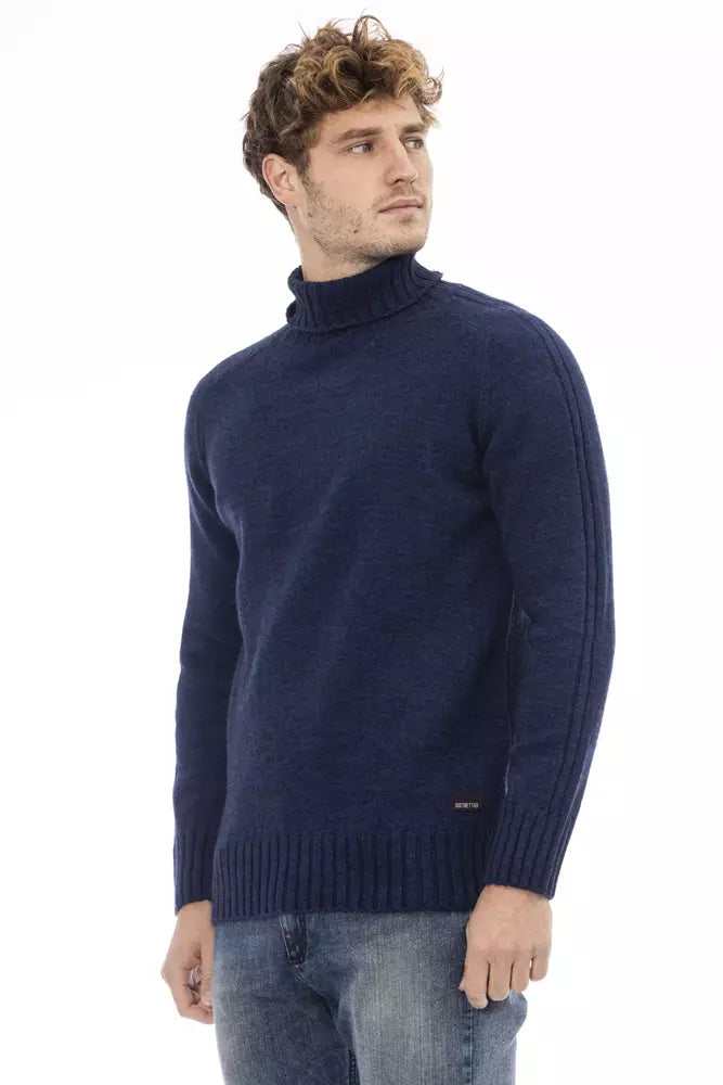 Distretto12 Elegant Turtleneck Sweater in Blue